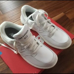 New Balance 10 1/2 B white walking Tennis Shoes